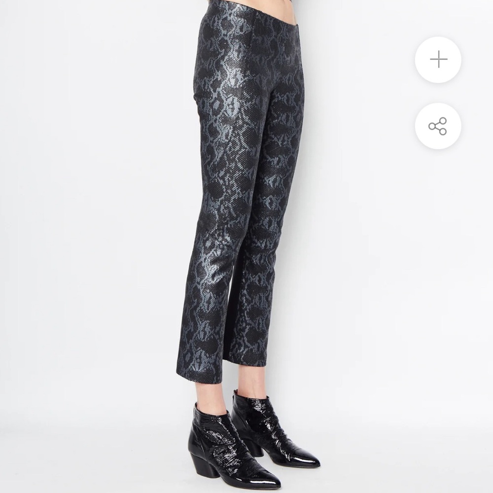 ELAINE KIM CROPPED FLARE LEATHER PANT -NITA Black, size xs/p